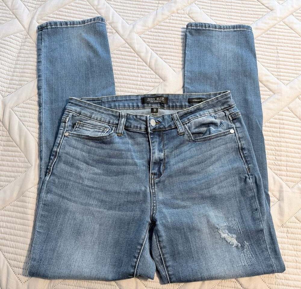 Judy Blue Los Angeles Straight Fit Distressed Women's Jeans Size 31